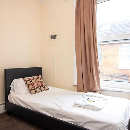 Pebbles Guest House Room 4 Southampton Bagian luar foto