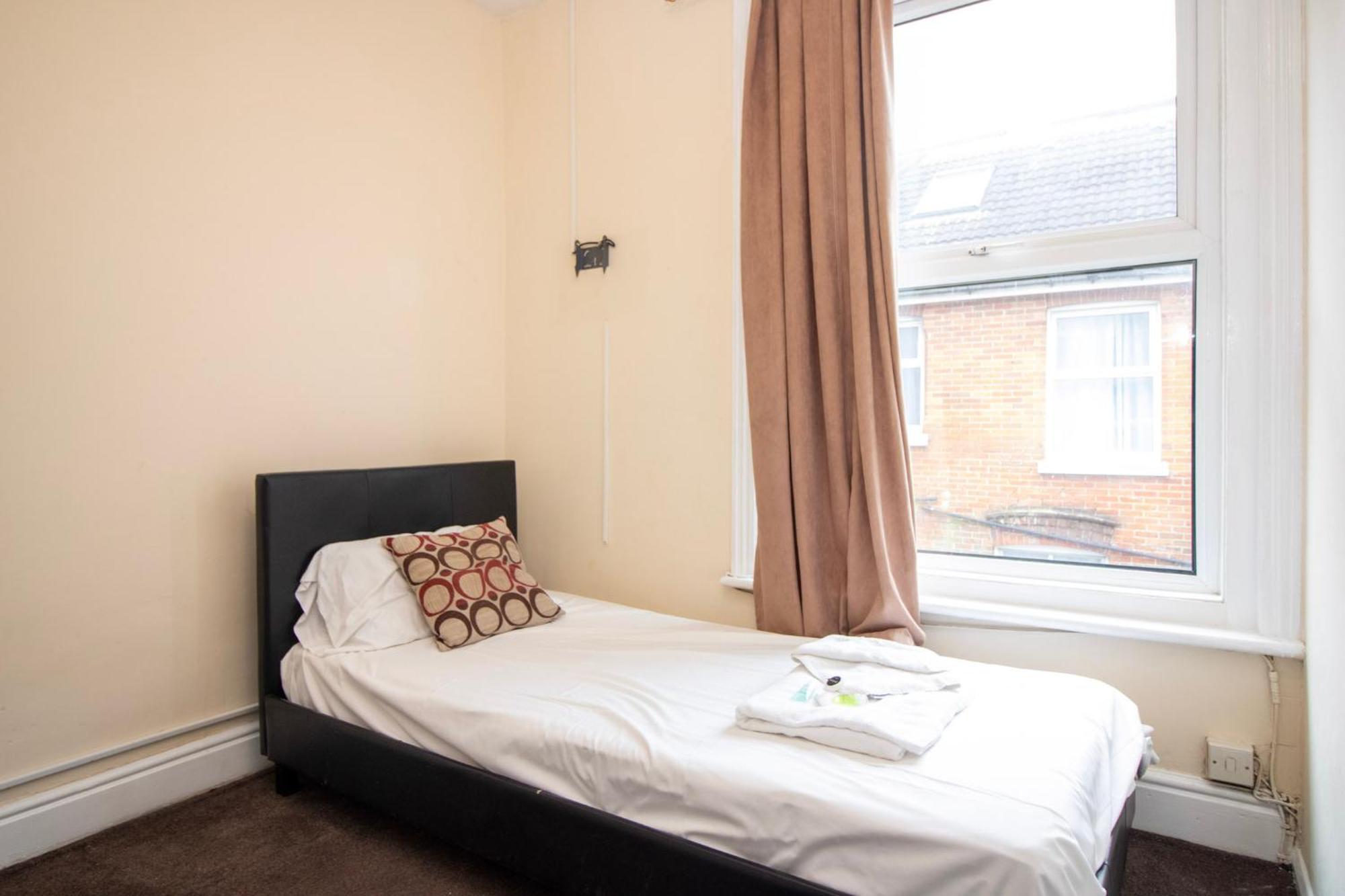 Pebbles Guest House Room 4 Southampton Bagian luar foto