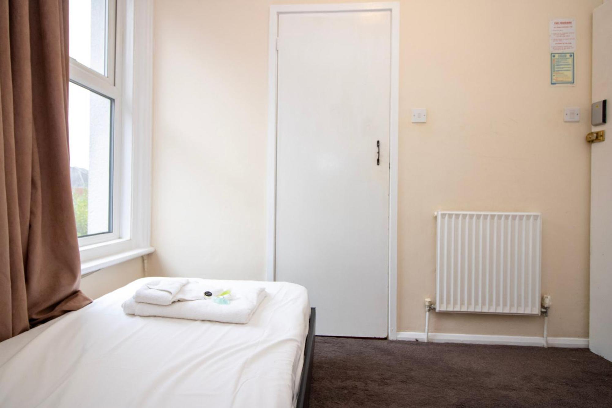 Pebbles Guest House Room 4 Southampton Bagian luar foto