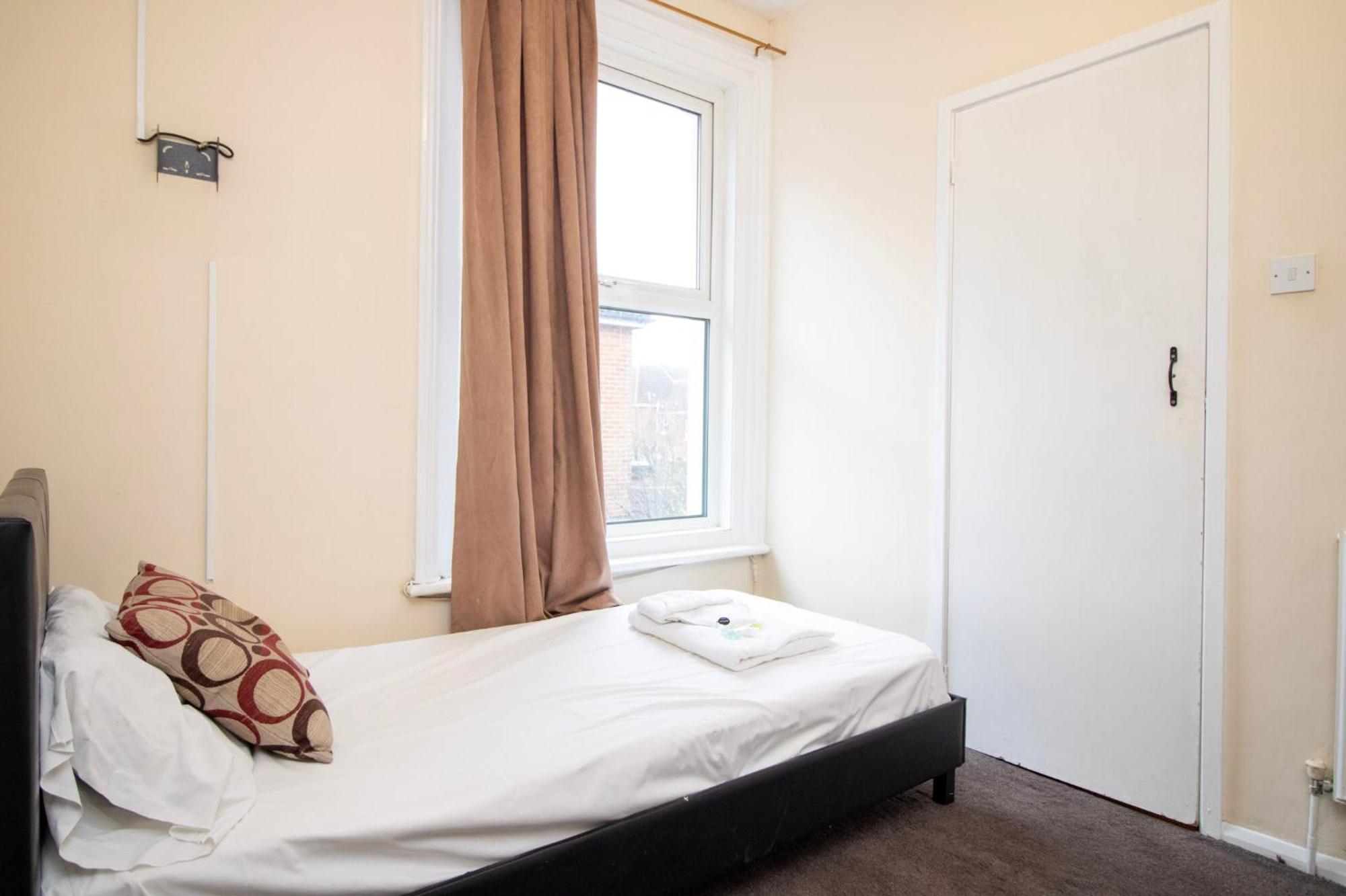 Pebbles Guest House Room 4 Southampton Bagian luar foto